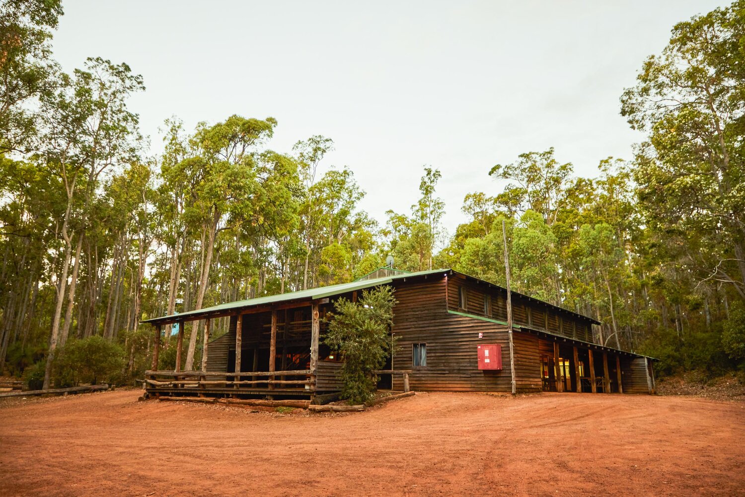 large accommodation bunkhouse Dwellingup, WA
